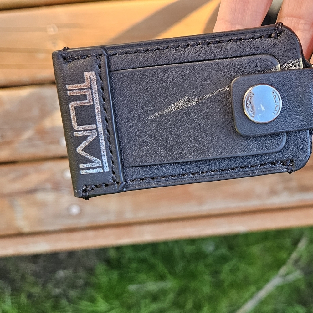 Tumi - Picture 6 of 10